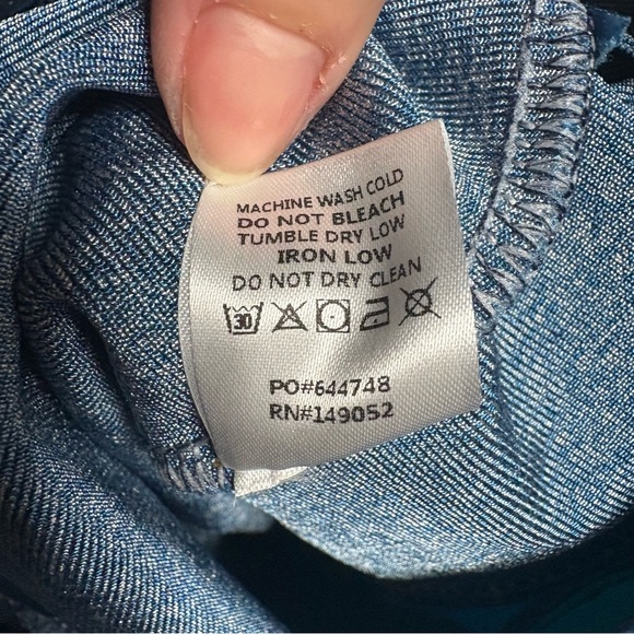 Fashion Nova Women’s Large Blue and Teal Striped High Rise Pants - Picture 13 of 14